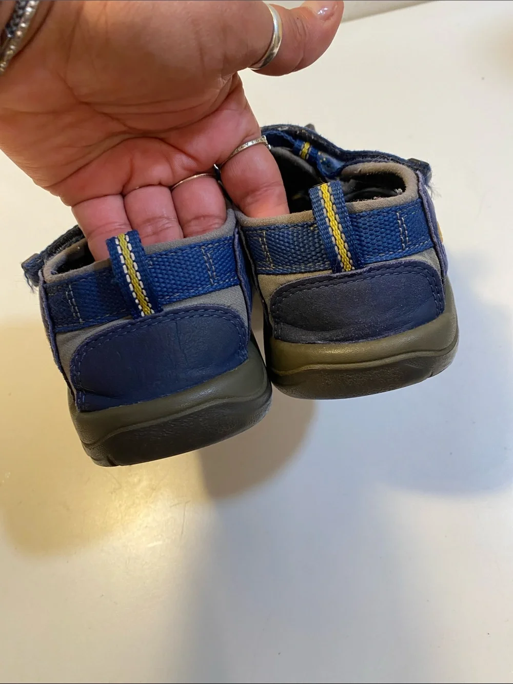 Keen  Newport Kids Navy Blue Closed-Toe Sport Water  Sandals Sz 3